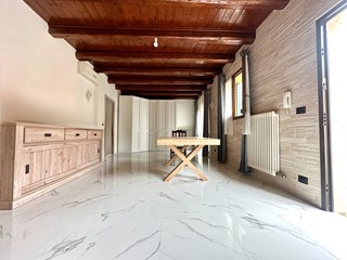 Bilocale in Vendita a Montagnana, 125'000&euro;, 100 m²