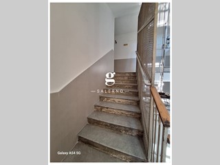 Bilocale in Vendita a Salerno, 240'000&euro;, 65 m²