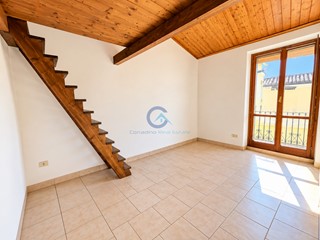 Monolocale in Vendita a Catanzaro, zona Catanzaro Centro, 16'000&euro;, 25 m²