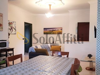 Trilocale in Affitto a Catanzaro, zona Lido Porto, 700&euro;, 105 m², arredato