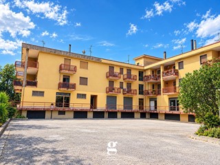 Appartamento in Vendita a Castelnuovo Cilento, 125'000&euro;, 128 m²