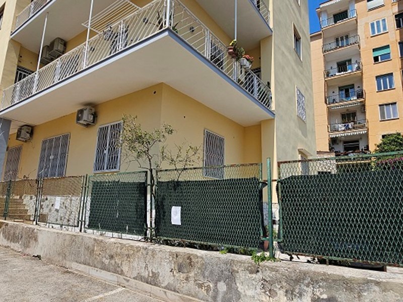 Bilocale in Vendita a Napoli, zona Arenella, 285'000&euro;, 45 m²