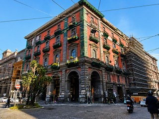 Trilocale in Vendita a Napoli, zona Centro Storico, 395'000&euro;, 85 m²