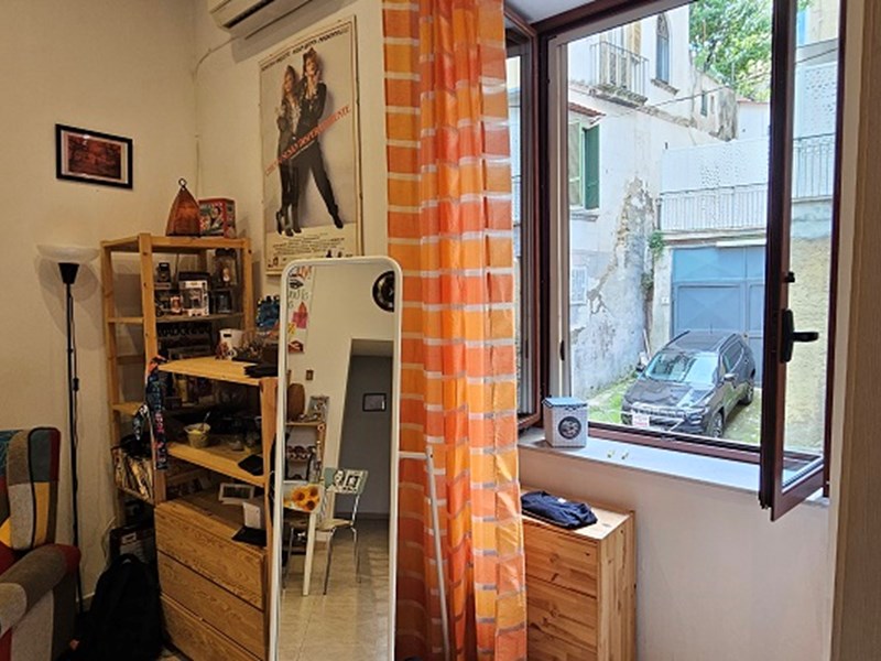 Monolocale in Vendita a Napoli, zona Vomero, 97'000&euro;, 40 m²