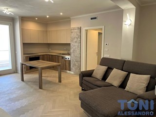 Quadrilocale in Vendita a Empoli, 370'000&euro;, 70 m², arredato, con Box