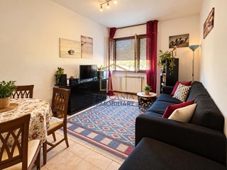 Trilocale in Vendita a Colle di Val D'Elsa, 135'000&euro;, 45 m², con Box