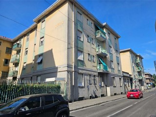 Quadrilocale in Vendita a Limbiate, 63'840&euro;, 70 m²