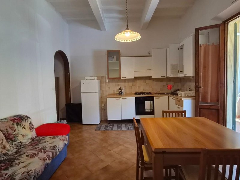 Trilocale in Vendita a Pisa, 210'000&euro;, 60 m², arredato, con Box