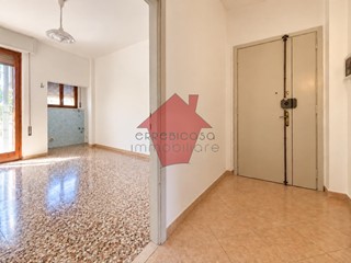 Quadrilocale in Vendita a Empoli, zona Ponzano, 220'000&euro;, 90 m², con Box