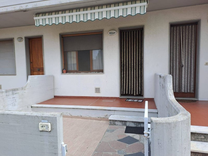 Bilocale in Affitto a Carrara, zona Marina di Carrara, 620&euro;, 50 m², arredato
