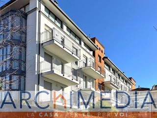 Quadrilocale in Vendita a Varese, 259'000&euro;, 140 m²