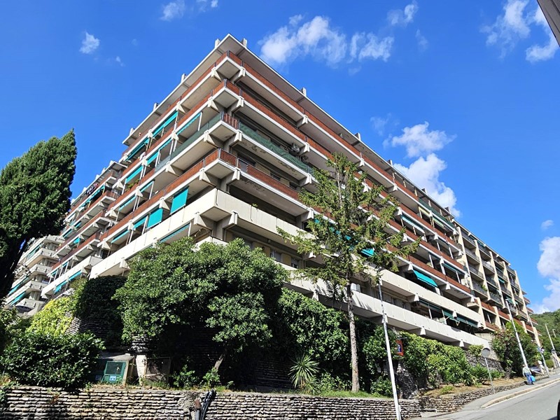 Appartamento in Vendita a Genova, 189'000&euro;, 93 m²