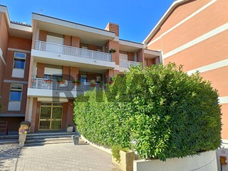 Bilocale in Affitto a Corciano, 550&euro;, 70 m²