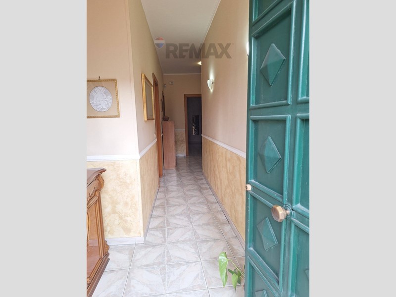 Quadrilocale in Vendita a Paternò, 124'000&euro;, 131 m²