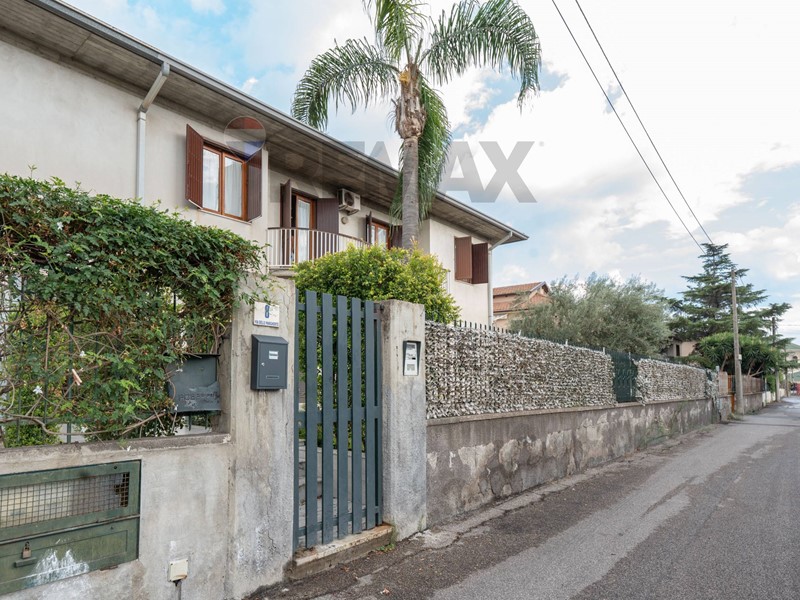 Appartamento in Vendita a Misterbianco, 149'000&euro;, 165 m²