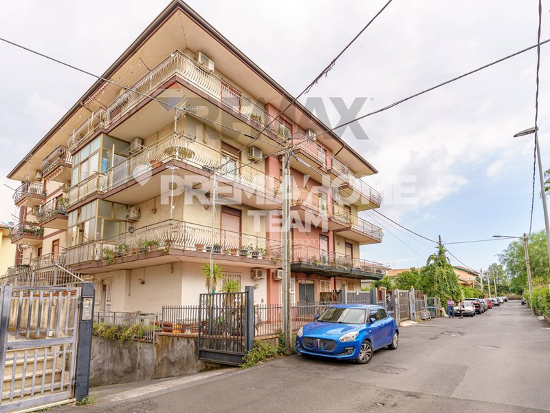 Appartamento in Vendita a Tremestieri Etneo, 149'000&euro;, 130 m²