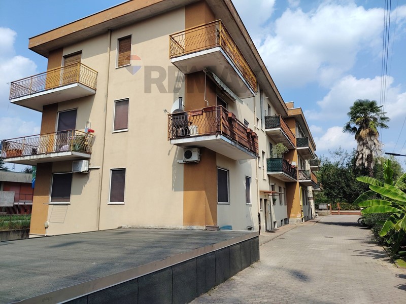 Bilocale in Vendita a Gallarate, 60'000&euro;, 61 m²