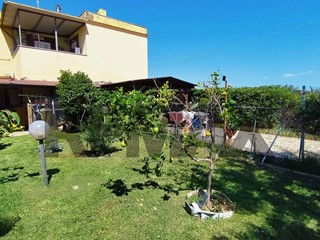 Trilocale in Vendita a Nettuno, 110'000&euro;, 130 m²