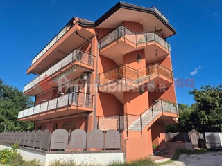 Appartamento in Vendita a Frosinone, 129'000&euro;, 120 m², con Box