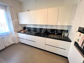 Bilocale in Vendita a Milano, 429'000&euro;, 70 m²