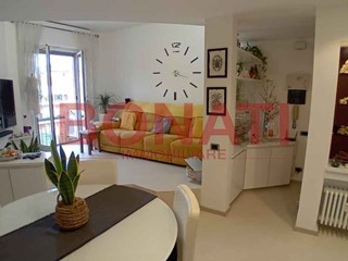 Appartamento in Vendita a La Spezia, zona Periferia Est, 220'000&euro;, 84 m²