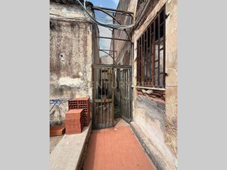 Bilocale in Vendita a Catania, 33'000&euro;, 51 m²