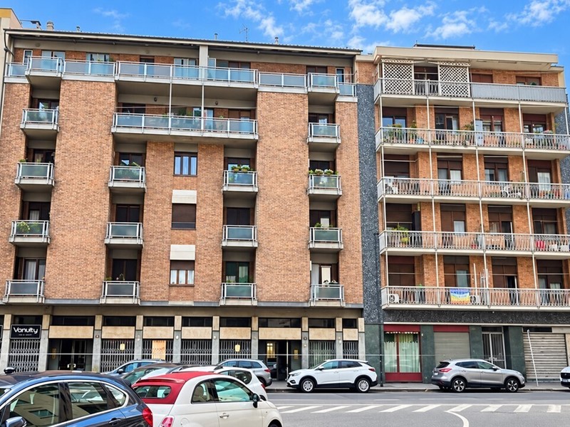 Quadrilocale in Vendita a Torino, 38'250&euro;, 69 m²