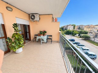 Bilocale in Vendita a Nettuno, 75'000&euro;, 49 m², arredato, con Box