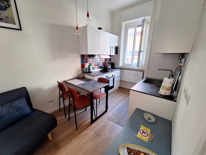 Bilocale in Vendita a Milano, 280'000&euro;, 45 m², arredato