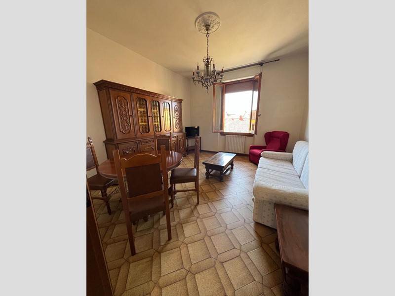 Trilocale in Vendita a Firenze, 310'000&euro;, 82 m²