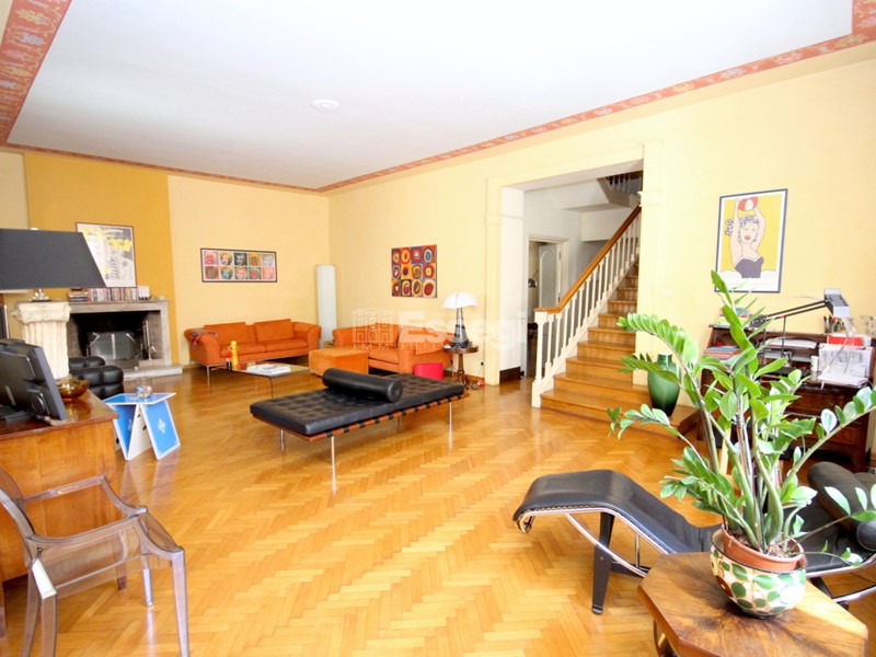 Appartamento in Vendita a Lucca, zona Centro storico, 850'000&euro;, 228 m²
