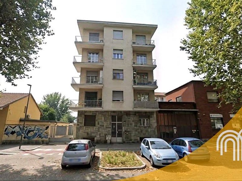 Trilocale in Vendita a Torino, 139'000&euro;, 90 m²