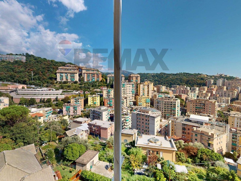 Quadrilocale in Vendita a Genova, 169'000&euro;, 113 m²