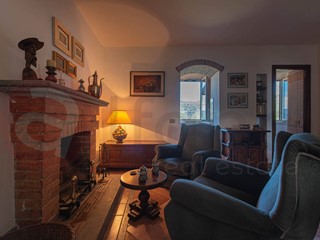 Quadrilocale in Vendita a Gavignano, 51'000&euro;, 64 m²