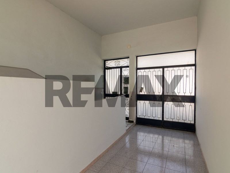 Bilocale in Vendita a Catania, 95'000&euro;, 65 m²