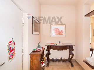 Attico in Vendita a Catania, 395'000&euro;, 180 m²