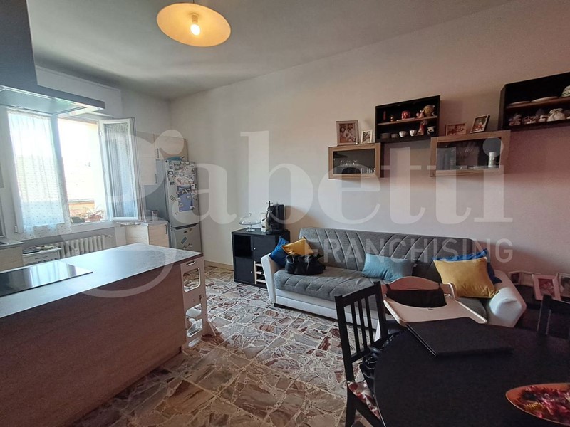 Trilocale in Vendita a Monte San Pietro, 168'000&euro;, 75 m², con Box