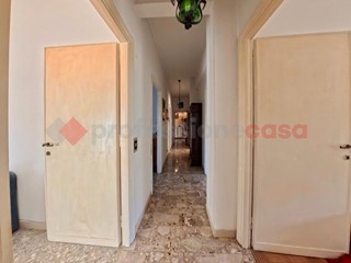 Appartamento in Vendita a Roma, 549'000&euro;, 157 m²