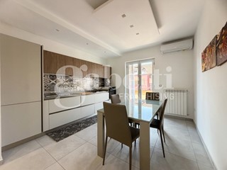Trilocale in Vendita a Mugnano di Napoli, 225'000&euro;, 80 m², con Box
