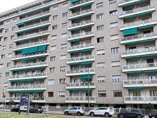 Trilocale in Vendita a Torino, zona mirafiori nord, 185'000&euro;, 87 m², con Box