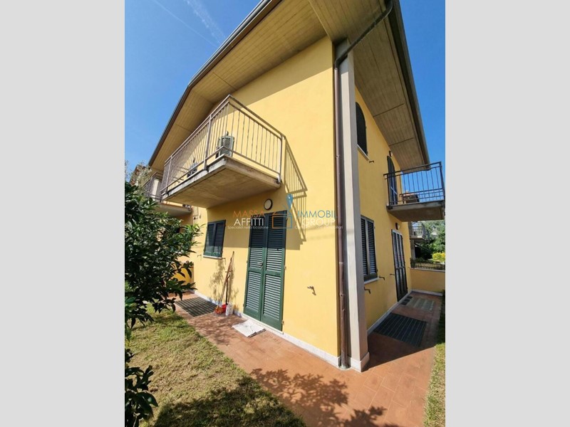 Appartamento in Vendita a Massa, zona Marina Di Massa, 290'000&euro;, 120 m²
