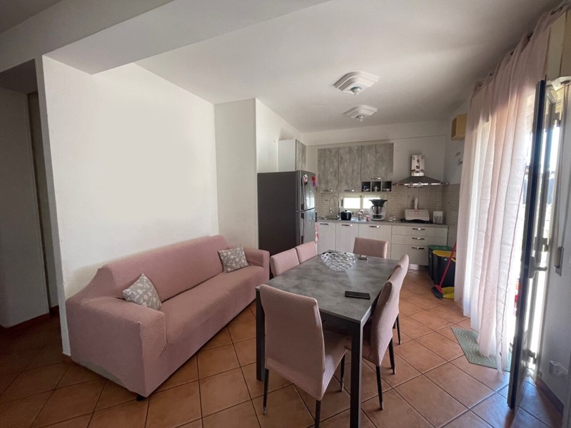 Quadrilocale in Vendita a Vittoria, 70'000&euro;, 83 m²