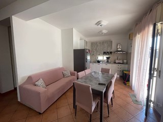 Quadrilocale in Vendita a Vittoria, 70'000&euro;, 83 m²