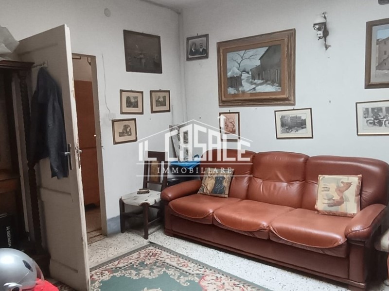 Trilocale in Vendita a Dicomano, 45'000&euro;, 50 m²