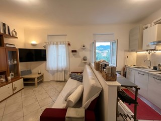 Bilocale in Affitto a La Spezia, zona FABIANO, 500&euro;, 45 m², arredato