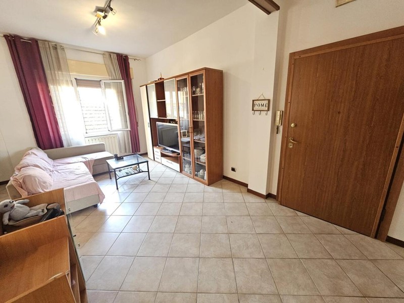 Appartamento in Vendita a Genova, 95'000&euro;, 95 m²