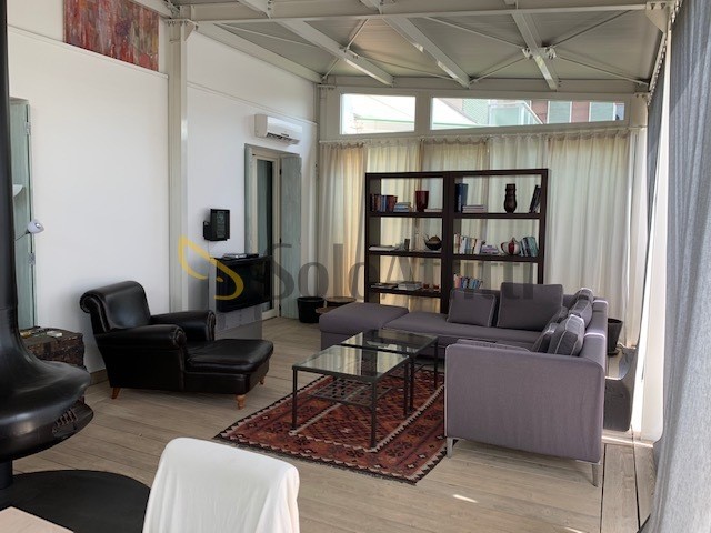 Trilocale in Affitto a Brescia, 1'500&euro;, 160 m², arredato, con Box