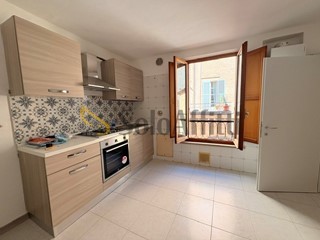 Trilocale in Affitto a Siena, zona Centro storico, 800&euro;, 66 m², arredato