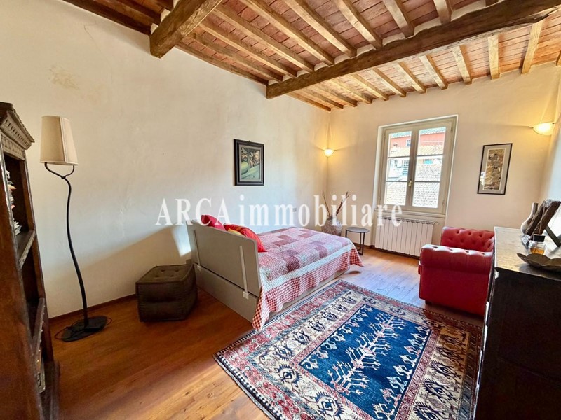 Appartamento in Vendita a Pietrasanta, 499'000&euro;, 119 m², con Box