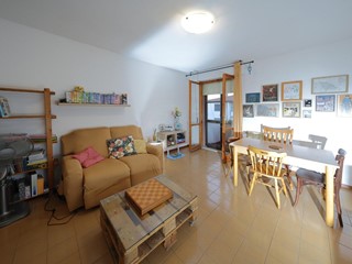 Quadrilocale in Vendita a Collesalvetti, 153'000&euro;, 79 m²